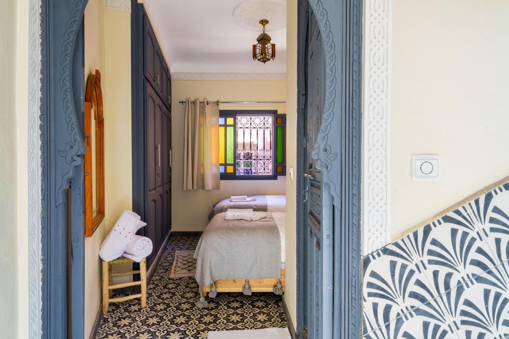 Riad 4 Chambres - Piscine & Petit Dejeuner Gratuit - Wifi Fibre Optique Marrakesh Exterior photo