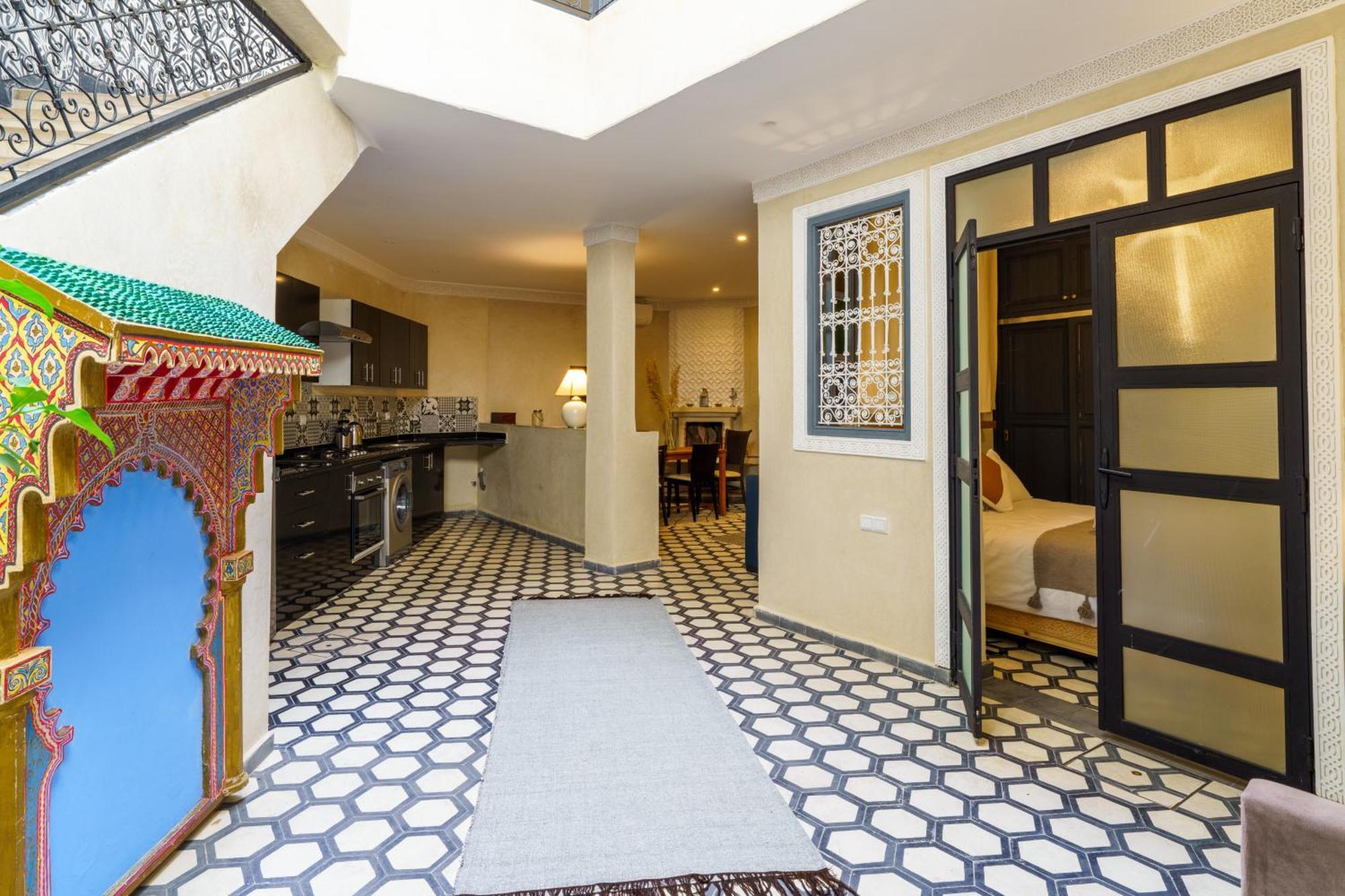 Riad 4 Chambres - Piscine & Petit Dejeuner Gratuit - Wifi Fibre Optique Marrakesh Exterior photo